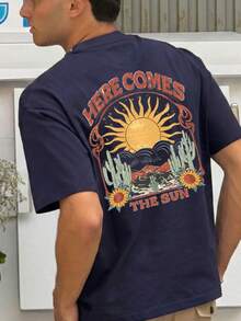 Coastal | Áo thun nam tay ngắn dáng rộng, in họa tiết phong cách retro và miền Tây, thích hợp cho kỳ nghỉ, thường ngày, với họa tiết đồ họa. - Màu xanh hải quân - Xem 4