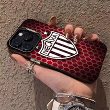 Logotipo de Necaxa sobre fondo rojo de panal. Esta elegante funda es compatible con Samsung, Apple, VIVO, OPPO, , Transsion, ,  y Honor. Fabricada en silicona TPU, ofrece protección contra golpes y caídas, además de una sensación superior. Es un regalo ideal para familiares, amigos y seres queridos, y una opción perfecta para San Valentín y Año Nuevo. - Negro - Ver 5