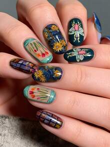 用24片椭圆形按压式假指甲瞬间提升您的造型！复古艺术风格，梵高向日葵边框设计，优雅渐变图案，时尚抽象多色撞色格纹，蓝金撞色山线昆虫图案，深绿色按压式假指甲，全覆盖，适合女性和女孩。包含1张粘合贴片和1个迷你锉刀条，果冻凝胶，随机发货。 - 彩色 - 查看 1
