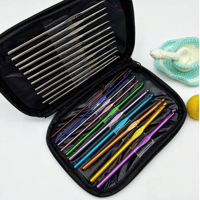 22件套钩针套装，铝柄编织针，多色编织针，细尖钩针。适用于蕾丝线到毛线。钩针尺寸：0.6毫米~6.5毫米