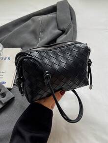 New Embossed Woven Camera Bag, Fashionable Versatile Shoulder Bag, Niche Lightweight Crossbody Bag, Knotted Strap Camera Bag - Black - View 8