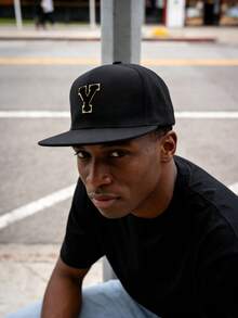 1顶优质26字母刺绣平沿棒球帽，时尚男女通用休闲嘻哈帽，后扣式纯色棒球帽，四季皆宜，适合作为生日礼物 - 黑色 - 查看 3