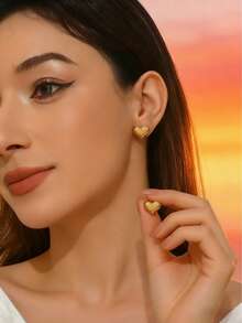 1 Pair Of Minimalist Textured Stainless Steel Mini Heart-Shaped Stud Earrings, Suitable For Everyday Wear - Multicolor - View 1