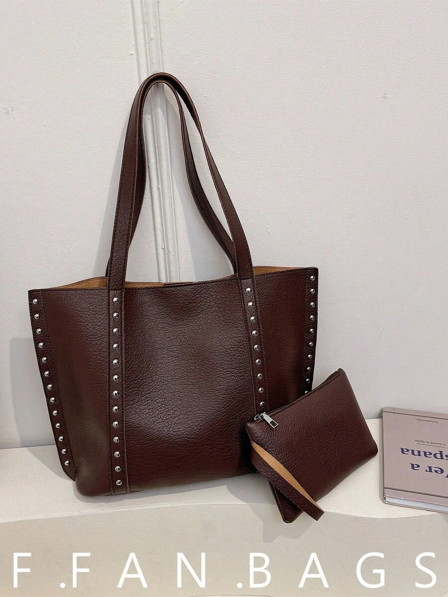 这款黑色大容量通勤手提包是一款时尚的女士单肩包，饰有铆钉。其独特优雅的PU材质设计使其适合约会、日常穿着、购物、海滩度假以及各种其他场合。 - 咖啡 - 查看 1