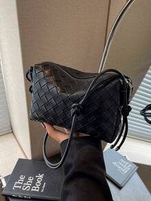 New Embossed Woven Camera Bag, Fashionable Versatile Shoulder Bag, Niche Lightweight Crossbody Bag, Knotted Strap Camera Bag - Black - View 5