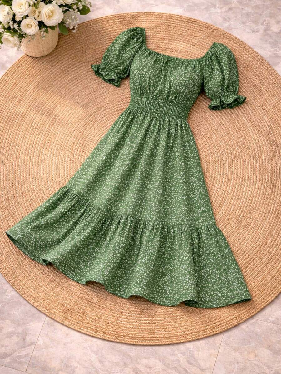 Women's Floral Print Dress, Comfortable And Stylish, Elegant Midi Length, Short Sleeve, Plus Size, Peasant Style, Princess Sleeve, Evangelical, Elasticated, Romantic - 查看 1