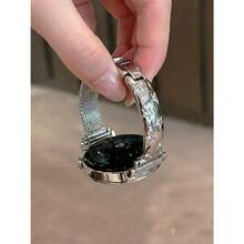 The Star Sparkle Diamond Bracelet Strap Is Compatible With Galaxy Watch 7/6/5/4 (40mm, 44mm, 47mm, 46mm, 41mm), Galaxy Watch 5 Pro (45mm), Galaxy Active 2, Galaxy The Watch 3 (18/20/22mm), And Works With HW Watch 5/4/3/2/1 And GT5/4/3/2, As Well As HW Watch Fit3/Fit4 And HW Band 8/9/10 With NFC - Silver - View 6