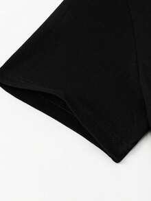 Stylish Black Cotton T-Shirt, Adorned With A White Pattern Featuring The Stretch-Style "NB" Logo, Surrounded By Wave Patterns And The Words "New" And "Balance, " Is The Top Choice For Casual Wear.A  Item In Fashion Stores, It's An Excellent Gift For Fashion Enthusiasts And Also Provides A Comfortable Everyday Wearing ExperienceMinimalist Style  Sweatshirt ,Mens Clothes,Shorts,Shirts,Men,Romwe - 黑色 - 查看 4
