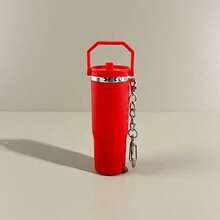 1/2/5/8 piezas Nuevo estilo llavero de vaso de hielo, soporte de lápiz labial, colgante de mochila, regalo para familia, amigos y regalos de fiesta festiva - Multicolor - Ver 8