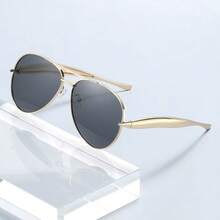 1 par de gafas de moda de metal con doble puente y marco grande, gafas de ojo de sapo, gafas de moda retro de alta gama y versátiles, adecuadas para uso diario, fotografía callejera, vacaciones, playa y otras ocasiones. Accesorio ideal para vacaciones de verano en la playa, actividades al aire viajes. Estilo retro con montura oversize de aviador, adecuado para atuendos y de vuelta a la escuela. - Champán - Ver 6