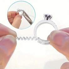 A Set Of 4 Ring Adjusters In 4 Different Sizes, Suitable For Loose Rings, Transparent Silicone Ring Protectors, Suitable For Both Women And Men, Ring Adjusters That Allow You To Adjust The Rings Without Changing Their Size. - Multicolor - View 7