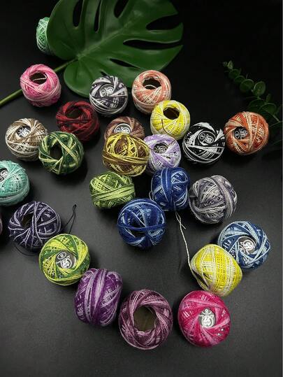 12 colori/misti 16 colori/misti, 1 scatola di fili per ricamo a punto croce (100% cotone n.8 filo per merletto/filo per tessitura a microanelli), colori casuali, adatti per artigianato fai-da-te e decorazioni natalizie