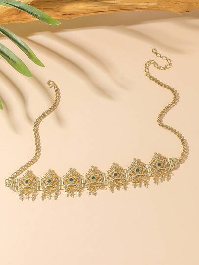 锌合金皇家定制斋月头饰链，镂空皇冠定制印花吊坠，镂空工艺，皇冠图案镶嵌绿色、白色和彩色钻石，适合定制斋月服饰以及婚礼、斋月等各种场合，四季限量版头饰