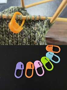 30pcs Colorful Plastic Sweater Stitch Markers, Knitting Row Counters, DIY Knitting Tools - Comma Mark - View 4