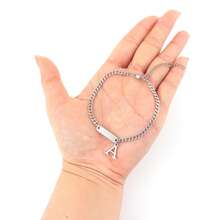 1 pieza Pulsera de hombre con inicial rectangular simple y plateada, pulsera de cadena cubana de acero inoxidable estilo punk - Plateado - Ver 3