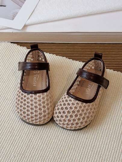 1 Pair Girls' Hollow Mesh Comfortable Princess Flat Shoes, 2026 New Fashion Soft Bottom Lightweight Cute Breathable Sandals, Suitable For Summer, Daily, Outdoor, Party, Travel & Holiday