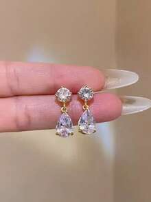 1对优雅银色吊坠耳环，立方氧化锆水滴形新娘耳环，精致银色伴娘首饰 - 彩色 - 查看 3