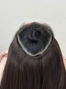 22英寸V型夹式接发片，棕色混色，自然波浪卷合成纤维假发片 - 棕色 - 查看 8