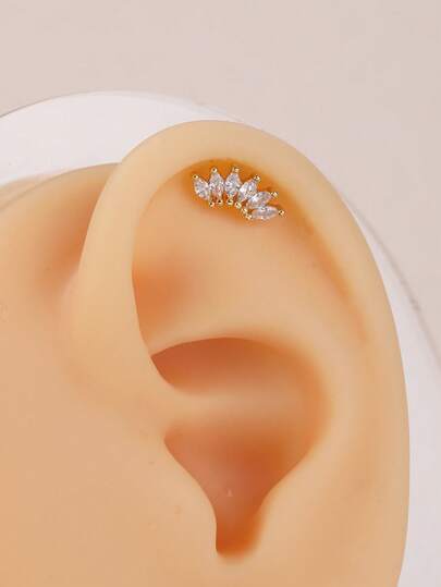 1pc Fashionable Luxury Diamond Stainless Steel Earrings, Suitable For Women's Daily Wear