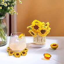 Đế lót ly đan móc hình hoa thủ công: Đế lót ly hoàn chỉnh với họa tiết hoa màu xanh dương, thích hợp trang trí bàn cà phê văn phòng, nhà cửa, có tác dụng cách nhiệt, làm lớp đệm, quà tặng cho bé gái, món quà thiết thực. - Nhiều màu - Xem 5