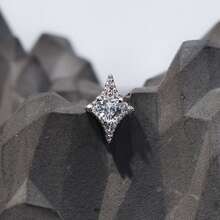 1件时尚简约星心钻石不锈钢耳环，适合女性日常佩戴 - 星星 - 查看 10