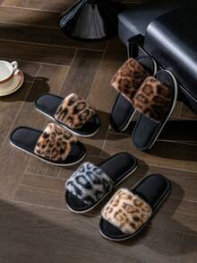 Pantufas femininas de bico aberto com estampa de leopardo, ideais para usar em casa na primavera e no verão. Felpudas e confortáveis, perfeitas para todas as estações do ano. - Castanho - Ver 1