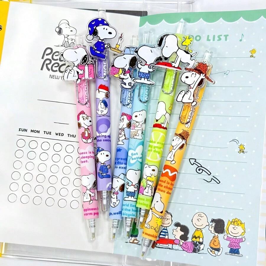 SNOOPY 1支史努比中性色圆珠笔，非常适合返校季、学习用品、课堂奖励、节日和家庭聚会礼物（随机发送6款中的1款） - 按動筆 - 查看 1