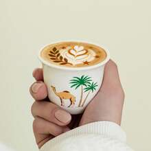 6/12件套中东陶瓷浓缩咖啡杯套装，内壁饰有阿拉伯书法和骆驼图案，适合作为开斋节礼物和咖啡馆使用。 - 彩色 - 查看 4