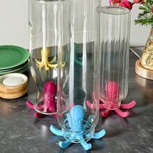 Here Comes The 1-Piece Freestanding Water Bottle Drain Rack! Water Bottle/Wine Glass/Mug Drain Quickly, Compact Does Not Occupy An Area, Sanitary And Easy To Clean, Kitchen Storage Is A Good Helper! - Multicolor - View 2
