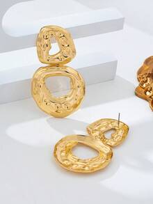 1对夸张金色不对称镂空耳环（女士款） - 金色橢圓耳墜 - 查看 2