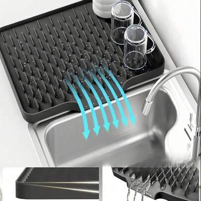 防滑硅胶厨房沥水垫，带排水孔设计，耐热易清洁，适用于台面、水槽和冰箱，有两种款式可选，保持厨房干燥，是圣诞节或万圣节的完美礼物