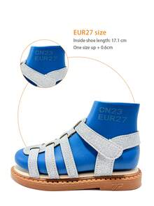 1双银色儿童凉鞋，女童平底凉鞋，魔术贴搭扣，多带银色亮片编织设计，适合夏季休闲、宴会、派对、婚礼、度假等场合。 - 銀色 - 查看 8