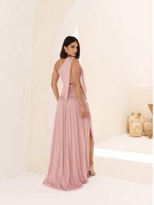 One-Shoulder Bridesmaid Dress With An Asymmetrical Waist Cutout. - 閃耀桃紅葡萄酒 - 查看 5