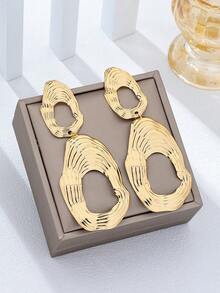 1 Pair Exaggerated Gold Asymmetrical Hollow Out Earrings For Women - Gold Patterned Oval Earrings - View 4
