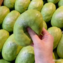 柔软舒缓的蜜桃抹茶冰面包玩具，创意慢回弹减压小礼物，送给亲朋好友 - 彩色 - 查看 7