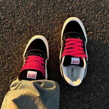 Premium Niche Design Street Hip-Hop Skateboard Shoes, Afro Embroidery Black & White Colorblock Limited Edition Re-Release, Chunky Bread Shoes, Minimalist Outdoor All-Season Lightning Shoes, Unisex Low-Top Foot-Slimming Personalized Casual Skate Shoes, Non-Slip Wear-Resistant American Rugged Style, Student Campus Party Vacation Workwear Shoes, Couple Classic Versatile Hiking Outdoor Women's Shoes, Retro Fashion Commute Daily Outdoor Suitable For All Occasions Men's Shoes DW008 - Black and White - View 2