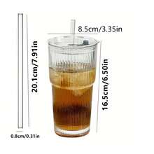 Bộ 1 cốc thủy tinh kẻ sọc có ống hút và nắp, bình nước di động kiểu dáng tối giản, cốc thủy tinh kẻ sọc dọc, cốc cà phê/nước ép chất lượng cao có thể tái sử dụng, bình đựng đồ uống đa chức năng, thích hợp cho gia đình, văn phòng, bãi biển, các bữa tiệc khác nhau, dùng được cho cà phê, trà, rượu whisky, sữa, Americano đá và Latte. - Trong sáng - Xem 2