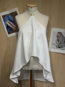 Women's Blouse With Asymmetrical Design For A Modern And Elegant Style - Putih - View 1