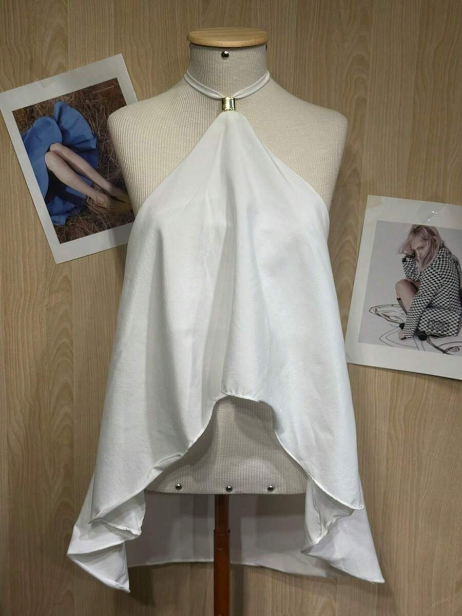 Women's Blouse With Asymmetrical Design For A Modern And Elegant Style - Putih - View 1