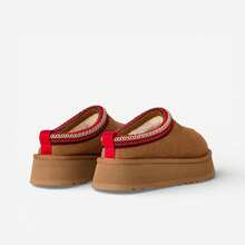 UGG Tazz II Slipper Chestnut (Women's) - White - View 4