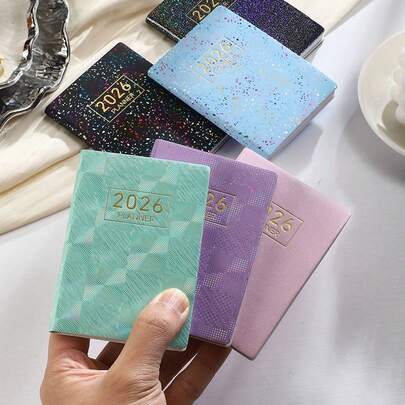 مخطط إنجليزي 2026، كتاب جدول بغلاف ملون بالليزر، 64 ورقة 128 صفحة مخطط أسبوعي فائق الرقة مع تخطيط سنوي وشهري ويومي، مفكرة صغيرة محمولة بسماء مليئة بالنجوم