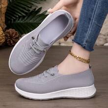 女士透气一脚蹬休闲运动鞋，轻便防滑软底 - 灰色 - 查看 5