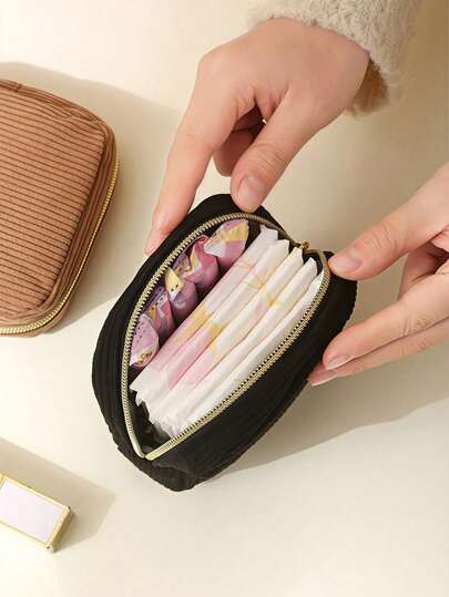1pc Multi-Color Sanitary Pad Storage Bag, Portable Sanitary Napkin Holder, Large Capacity Minimalist Style, For Storing Sanitary Pads, Liners And Tampons, Essential For Girls, Suitable For Outings, Travel, Study, Holidays