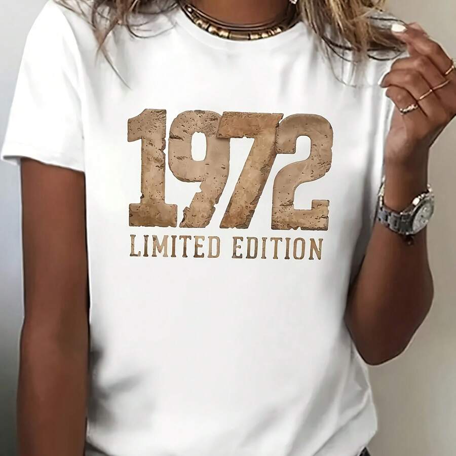 T-shirt vintage pour femmes édition limitée 1972 - 100% polyester, manches courtes, col ras-du-cou, avec lettrage rétro et imprimé 1972 - vêtement d'été décontracté - Blanc - Voir 1