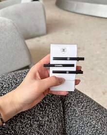 CHANEL 韩版时尚百搭黑色发夹。侧分刘海发夹。女生刘海发夹。高端字母发夹。 - 黑色 - 查看 10