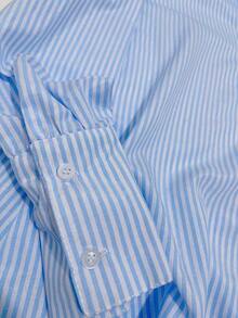 Women's Linen T-Shirt With Frenchy Striped Print, Dropped Shoulder, Buttons And Long Back. - Xanh nhạt 2 - Xem 4