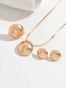 Bộ trang sức nữ 4 món, phong cách kim loại mùa xuân/hè, gồm dây chuyền, bông tai và nhẫn, hình dạng hình học thời trang, mặt dây chuyền hình cầu lớn mờ, bông tai và nhẫn đồng bộ, thích hợp đeo hàng ngày hoặc dự tiệc, quà tặng cho bạn gái/bạn thân. - vàng - Xem 3