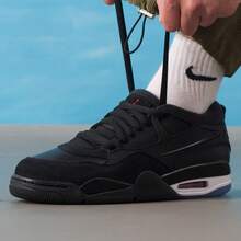 Nike Men's Air Jordan 4RM (AJ4) Sneakers, Low-Top Retro Basketball Shoes - Black - View 1