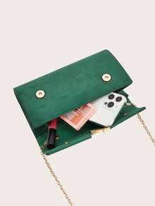 REMANLAND 这款优雅精致的天鹅绒手拿包饰有V形金属装饰，质地柔软，采用3D金属细节和信封式翻盖设计，是送给女性的最佳礼物。 - 墨綠色 - 查看 6