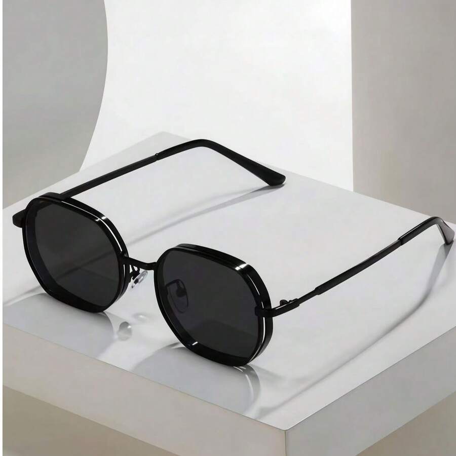 Men's Summer Metal Geometric Fashion Glasses, Streetwear Style, Available In Black/Gold - Gold - View 1